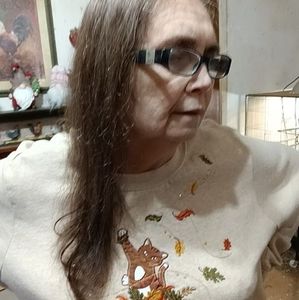 Meet your Posher, Edna